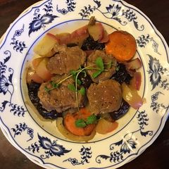 A picture of Califoria Farm Pork and Apple Stew.
