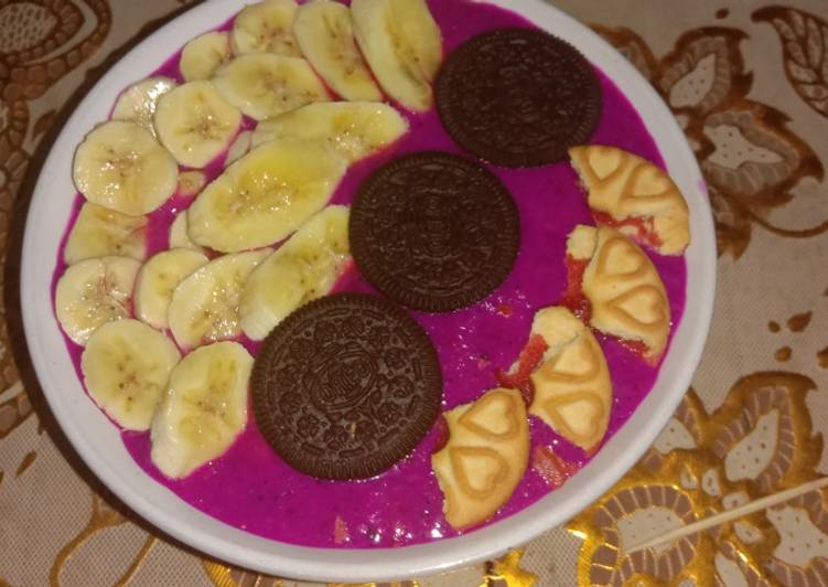 Banana x Dragon Fruit Soup