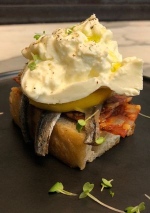 Una foto de Bruschetta
