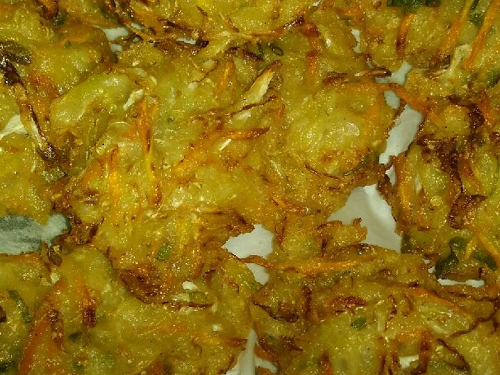 Langkah Gampang Membuat Resep Bakwan sayur empuk dan kriuk yang Menggugah Selera Anti Ribet, Mantap