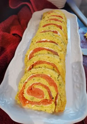 Une photo de Roulé de courgette au saumon fumé