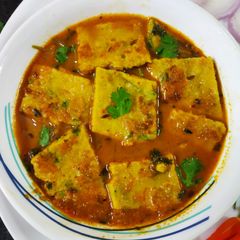 Besan pan cake kadi A picture of Besan pan cake kadi.
