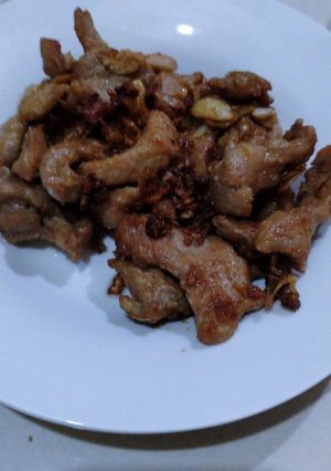 รูปของ หมูกระเทียม