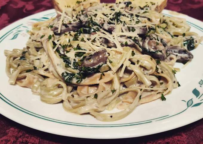 Step-by-Step Guide to Make Any-night-of-the-week Mushroom Fettucine