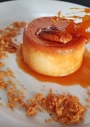 Una foto de Flan Napolitano