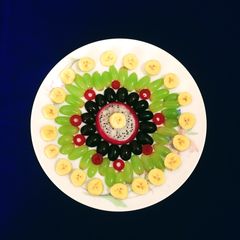 A picture of Fruit Salad.