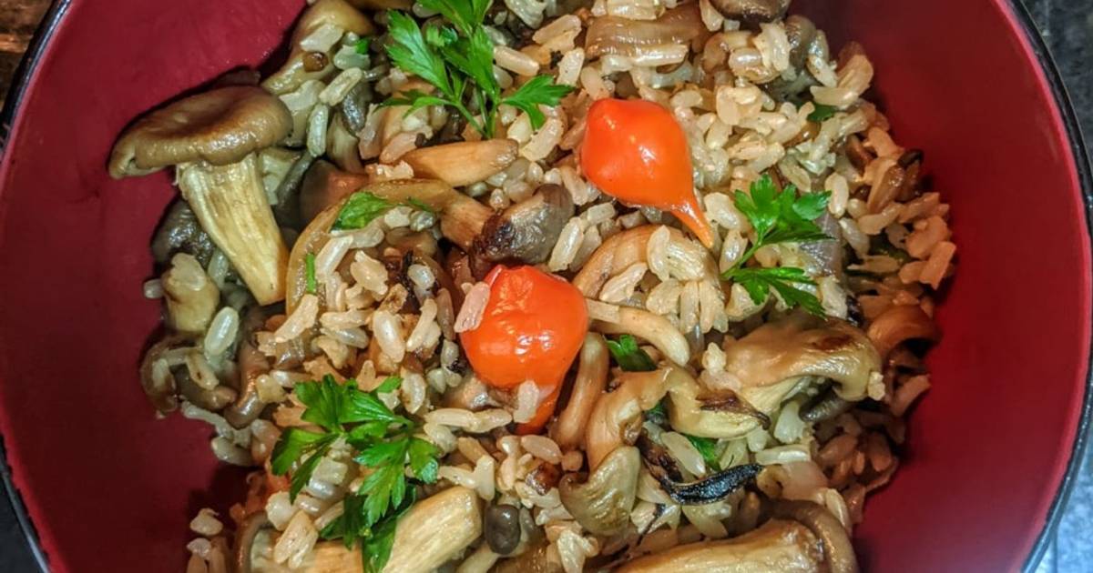 Arroz com shimeji Receita por Cido Silveira Cookpad