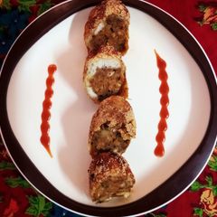 A picture of Bread bombs.