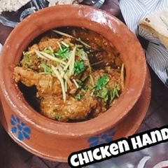 A picture of Chicken handi.