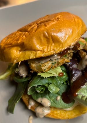 A picture of Bbq chicken burger.