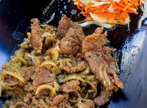 Foto resep Beef Teriyaki Hokben (TIPS mengiris daging sapi menjadi tipis dan tidak alot)
