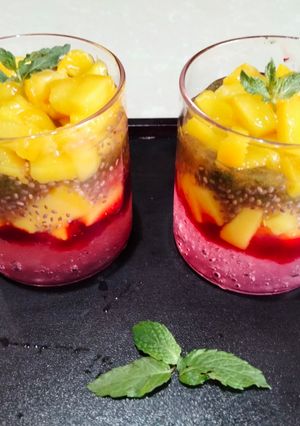 A picture of Mango and Gond Katira or Badam pisin Dessert.