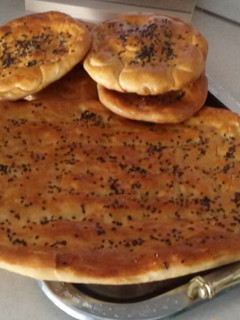 عکسی از دستور نان بربری خانگی