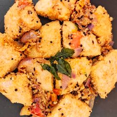 A picture of Fried Idli.