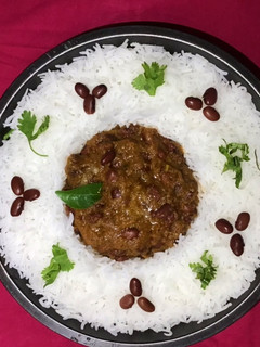 A picture of Rajma chawal.