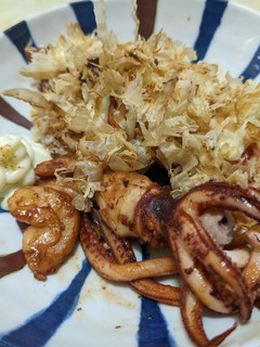醬燒中卷佐芥末美乃滋 的食譜成品照片