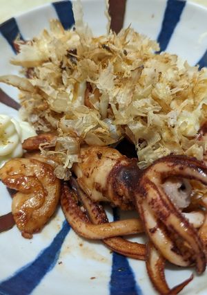 醬燒中卷佐芥末美乃滋 的食譜成品照片