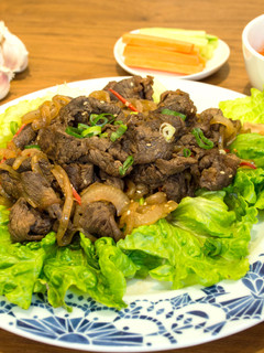 【火鍋片活用術】韓式炒牛肉Bulgogi 的食譜成品照片