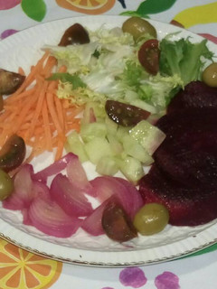 Una foto de Ensalada cuatro colores