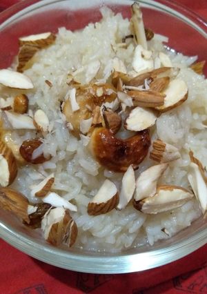 A picture of Dry fruiy sweet rice.