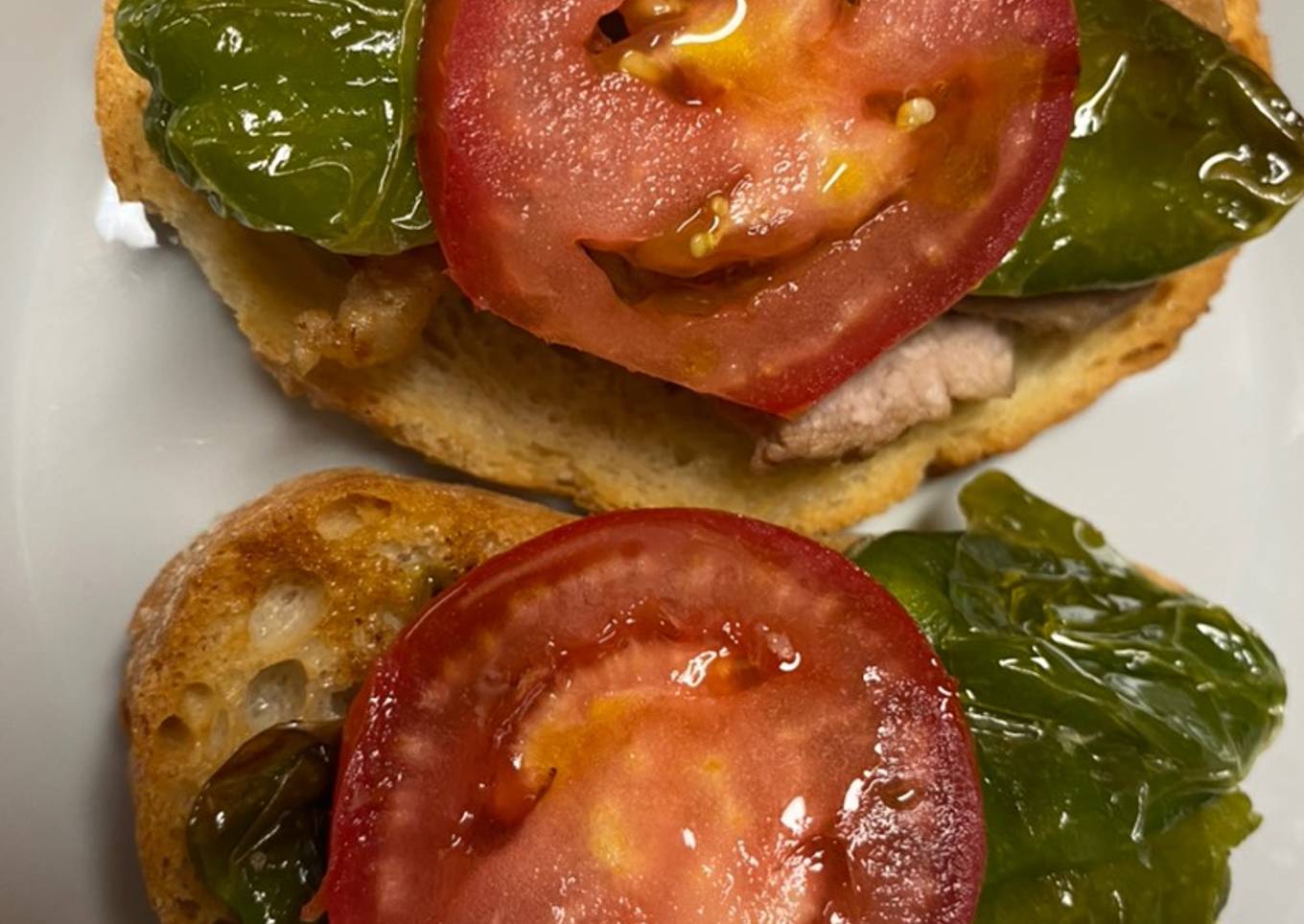 Pincho de solomillo con pimientos de Padrón