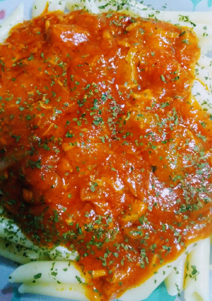 Una foto de Macarrones con atún