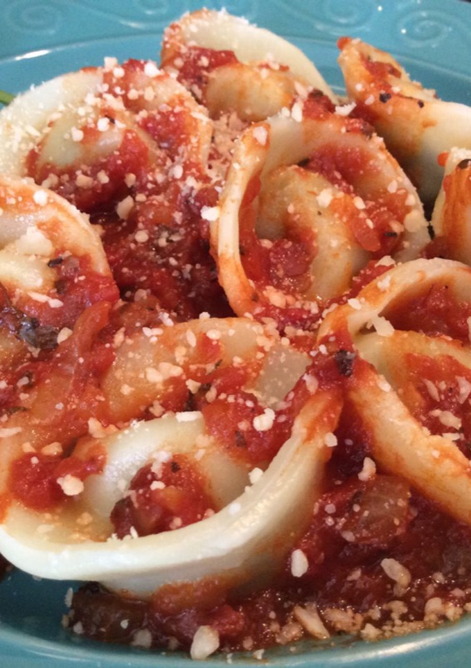 Una foto de Tortellini de Tres Quesos y Espinaca