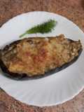 Berenjena rellena de setas y langostinos