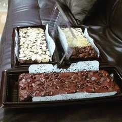 Shiny Crust Brownie রেসিপির প্রধান ছবি