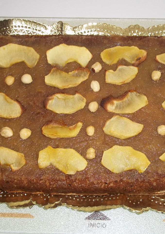 Una foto de Pastel de avellanas y manzanas