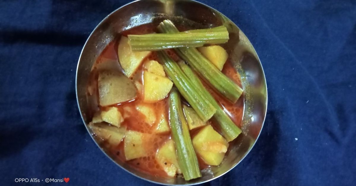 Saragva thakkarmansi દ્વારા રેસીપી સરગવા શીંગ બટાકા નું શાક (Saragva Shing ...
