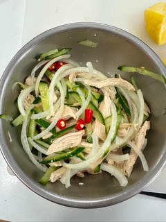 泰式手撕雞 的食譜成品照片