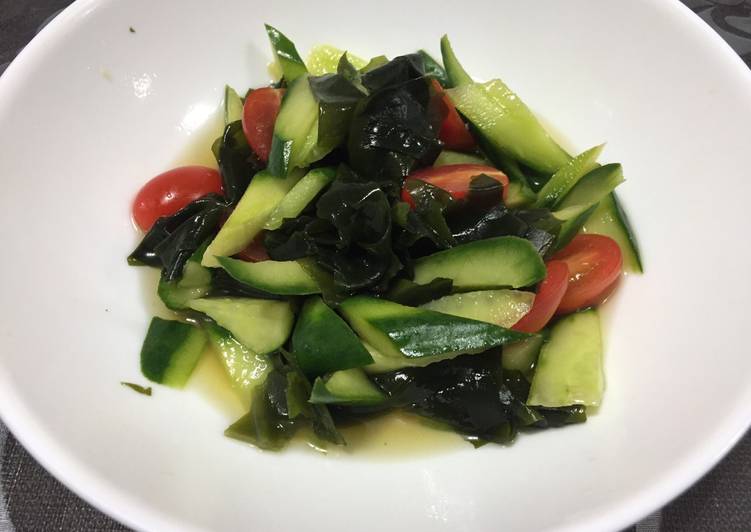 Steps to Prepare Any-night-of-the-week Summer vegetable &amp; Wakame Seaweed Salad