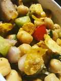 Crunchy chickpea salad
