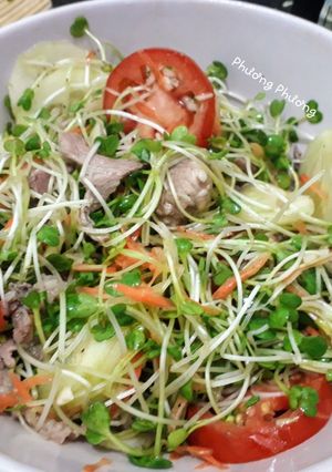 Hình của món Salad Eat clean rau mầm.