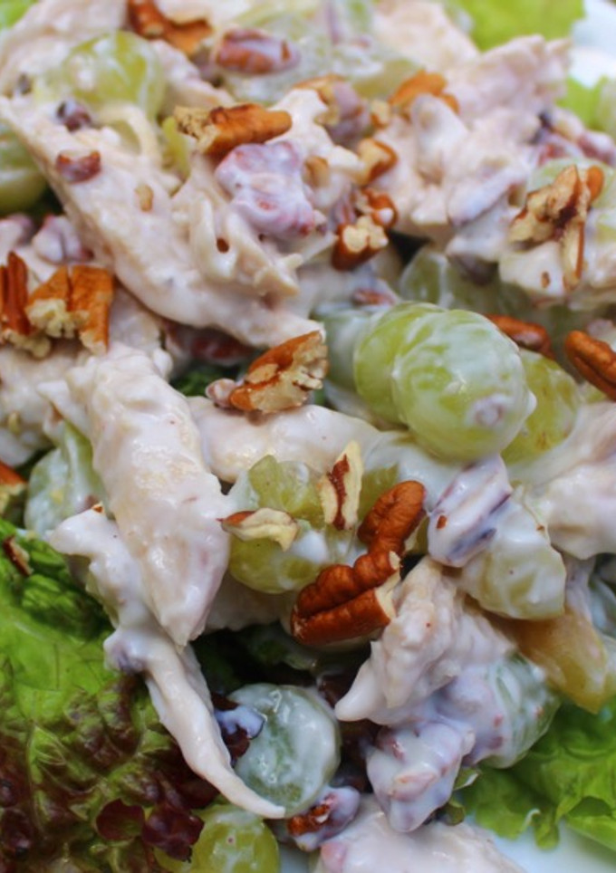 Una foto de Ensalada de Pollo con Nuez, Fácil y Rápido