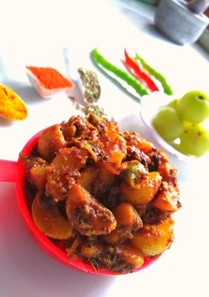 आँवले का अचार (amle ka achar recipe in Hindi) रेसिपी मुख्य फोटो