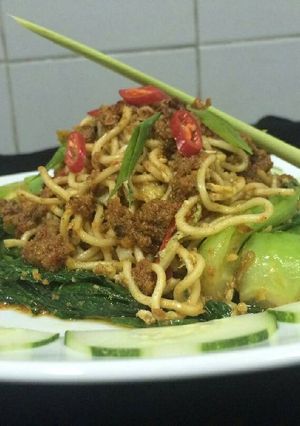 Foto resep Mie goreng bumbu Rendang
