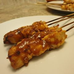 A picture of Chicken Satay.