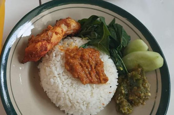 Cara Membuat Ayam bakar nasi padang tanpa santan Istimewa