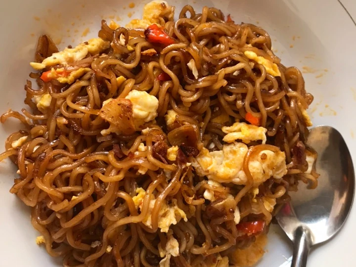 Langkah Gampang Membikin Resep Mie goreng tek tek (s*d*p ayam bakar limau) yang Uenak Anti Ribet, Mantap Sekali