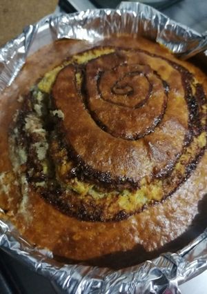 Una foto de Torta de semillas (Chía, linaza), almendra, avena y ciruelas
