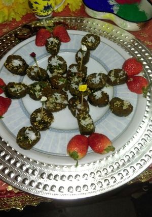 A picture of Methi Muthia.