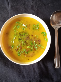 તુવેર ની દાળ (Tuver Dal Recipe In Gujarati) રેસીપી મુખ્ય ફોટો