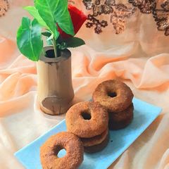 A picture of Chicken donuts.