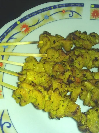 Cara Gampang Menyiapkan Resep Sate usus bumbu kuning yang Lezat Anti Ribet, Bikin Ngiler