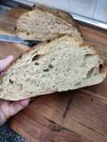 Hogaza de pan con masa madre