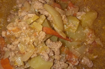 Cara Gampang Menyiapkan Semur daging giling Enak