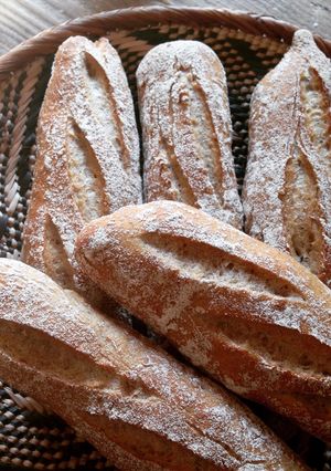 A picture of Rustic Mini Baguettes .