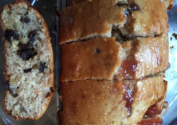 Recipe of Speedy Glazed walnut raisin Cake